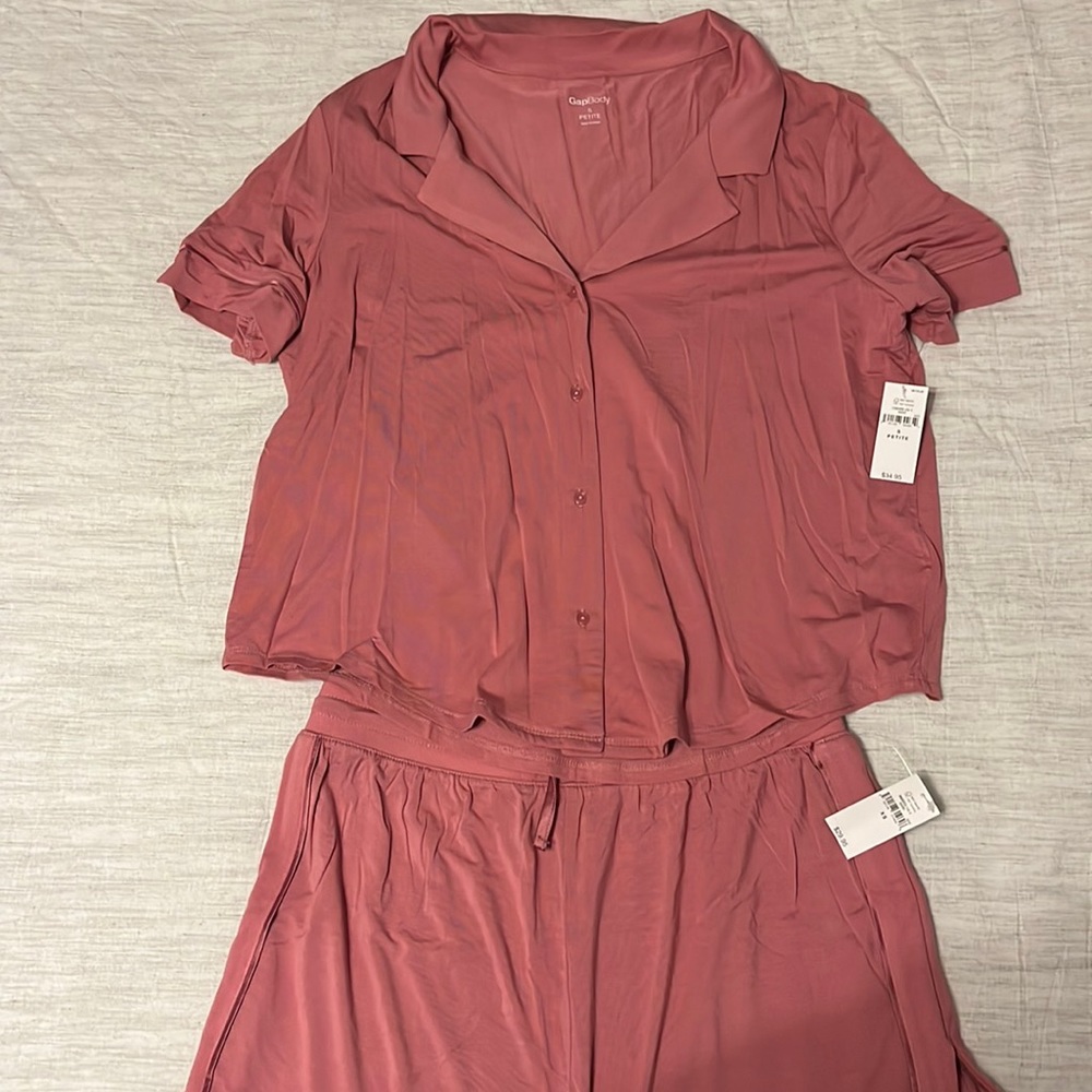 Gap Body Pajama Set